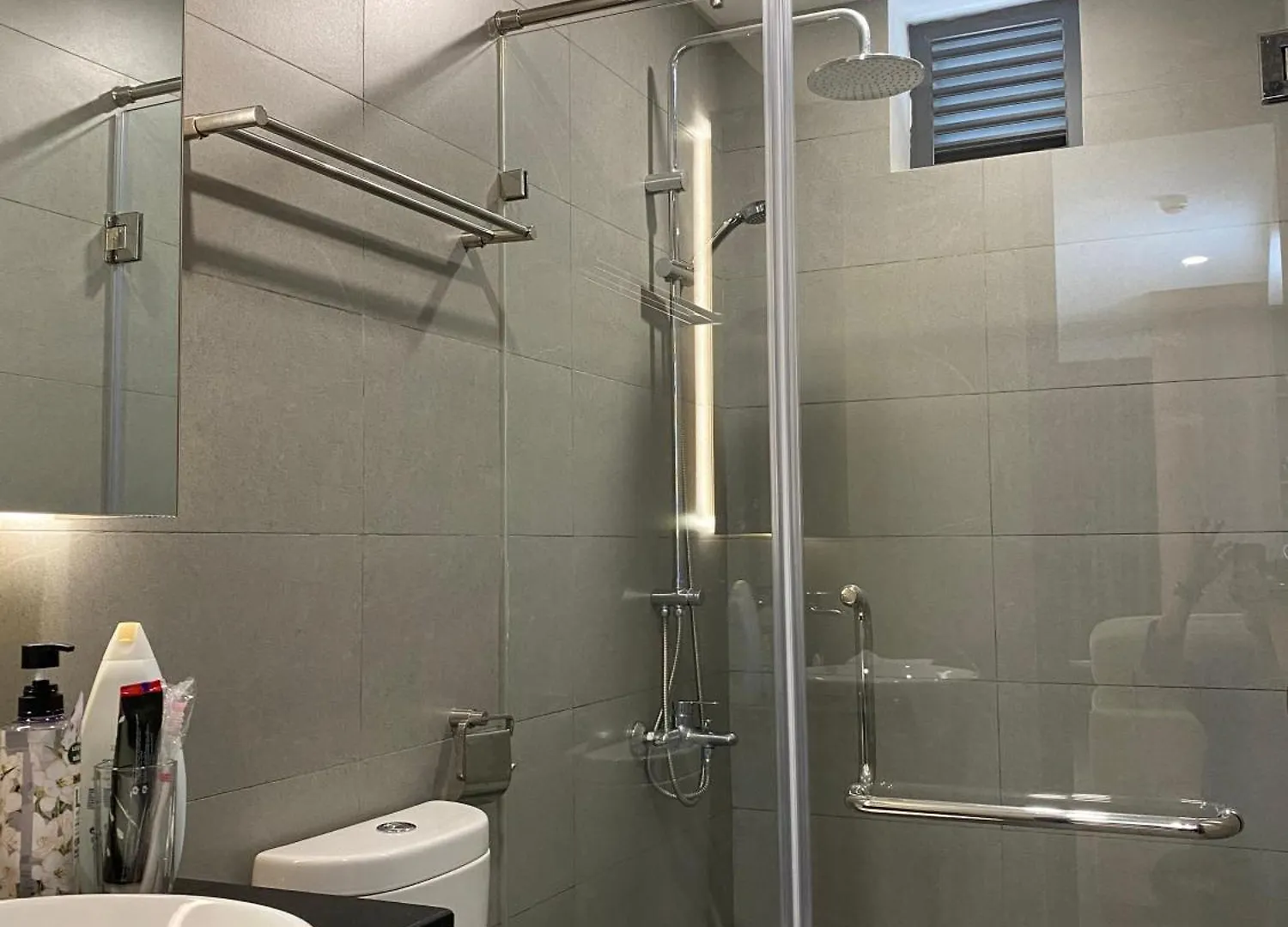 Triostay Vinh Hoi Apartment - Elegant Near City Highlights! Πόλη Χο Τσι Μινχ