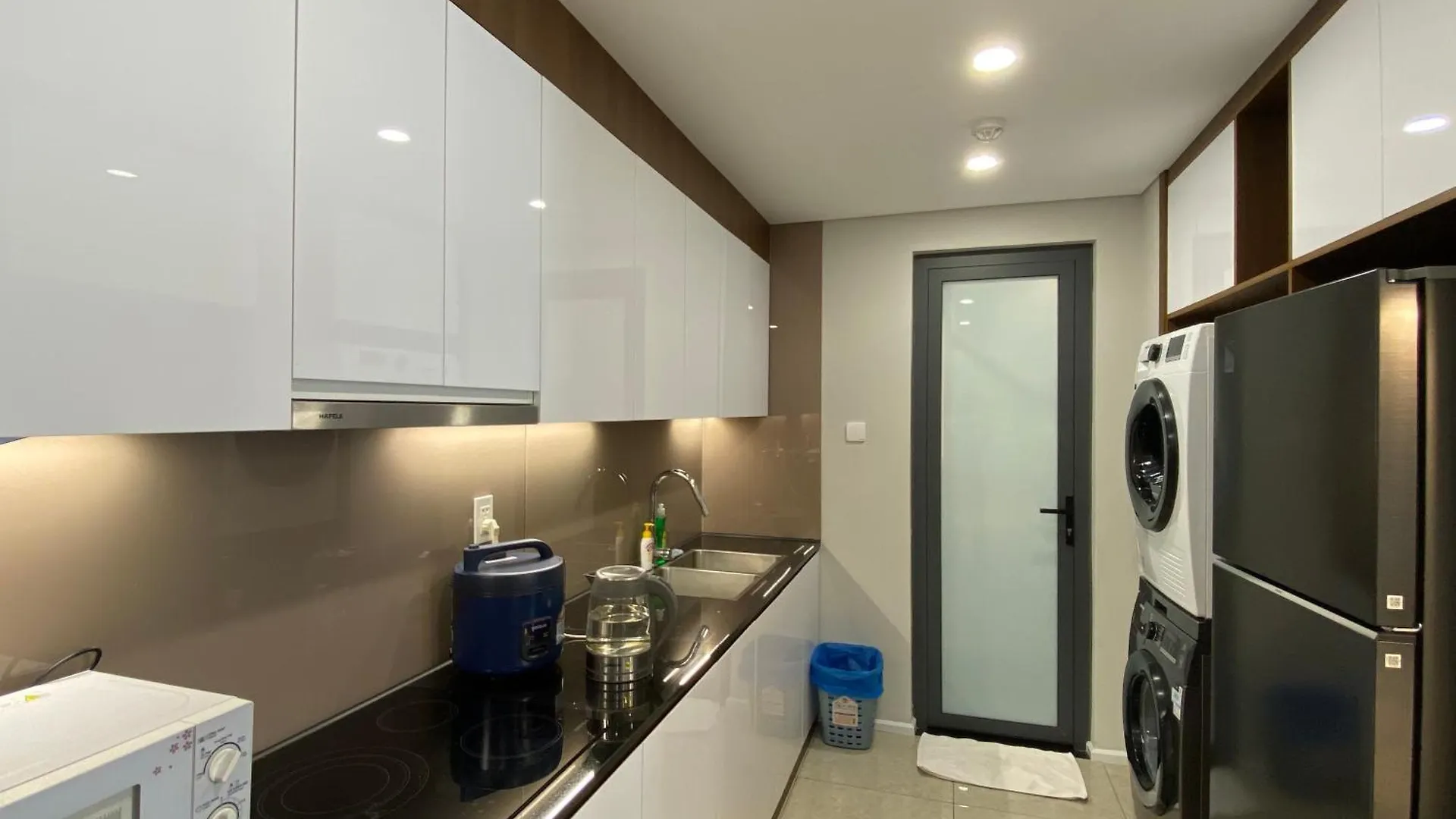 Triostay Vinh Hoi Apartment - Elegant Near City Highlights! Ho Chi Minh City