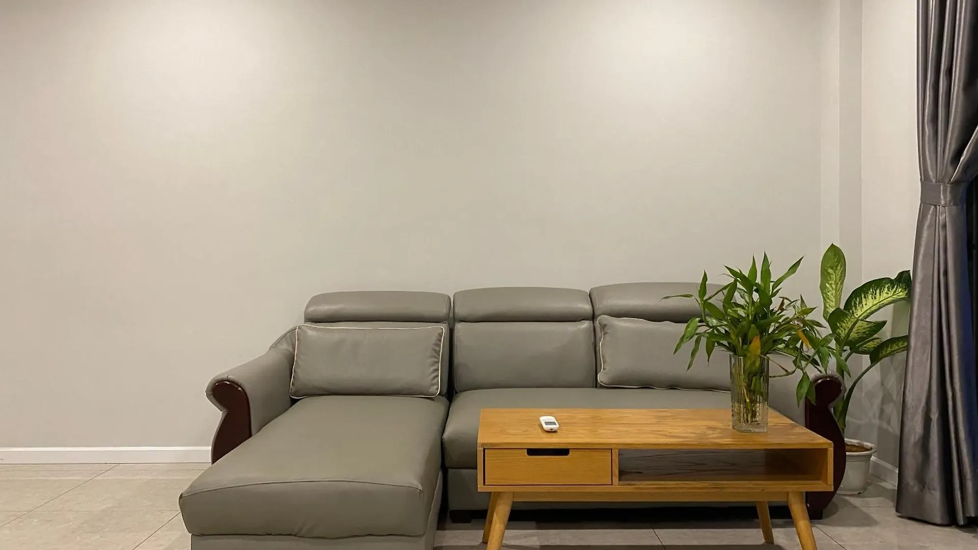 Triostay Vinh Hoi Apartment - Elegant Near City Highlights! Ho Chi Minh City